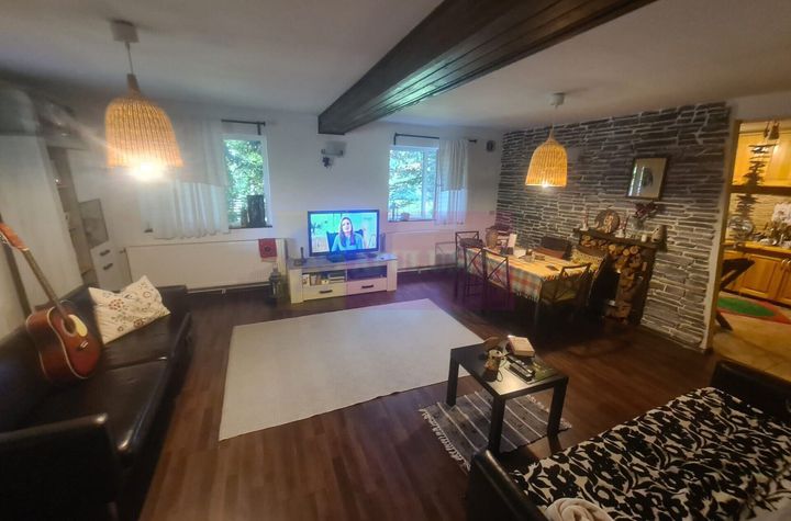 Vila de vanzare in Brebu - Zona Brebu Manastirei anunturi imobiliare Prahova