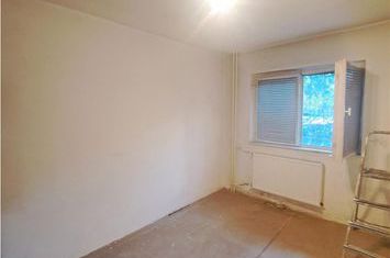 Apartament 3 camere de vanzare COMPLEX STUDENTESC - Timis anunturi imobiliare Timis