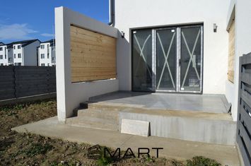 Casă - 3 camere de vanzare SANPETRU - Brasov anunturi imobiliare Brasov