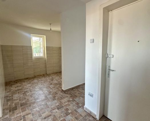 Apartament 3 camere Tasnad, 49 mp