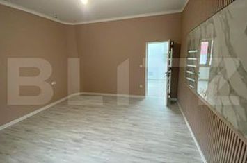 Casă - 4 camere de vanzare SATU MARE - Satu Mare anunturi imobiliare Satu Mare