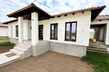 Casă - 4 camere de vanzare IGHIU - Alba anunturi imobiliare Alba