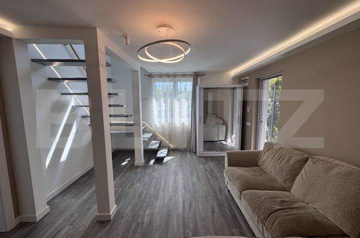 Vilă - 7 camere de vanzare CLUJ-NAPOCA - Cluj anunturi imobiliare Cluj