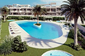 Apartament 3 camere de vanzare TORREVIEJA - Spania anunturi imobiliare Spania