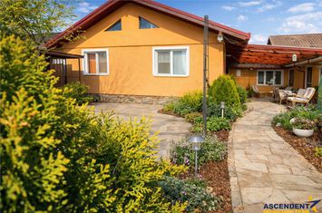 Casă - 4 camere de vanzare EXTERIOR EST - Mures anunturi imobiliare Mures