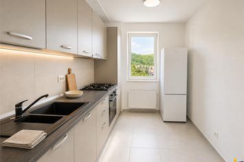 Apartament 2 camere de inchiriat ASTRA - Brasov anunturi imobiliare Brasov