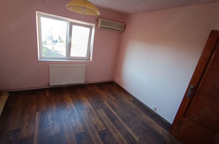 Apartament 3 camere de vanzare DOROBANTILOR - Timis anunturi imobiliare Timis
