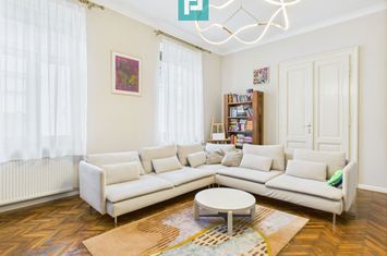 Apartament cu personalitate pe strada Mețianu. anunturi imobiliare Arad
