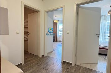 Apartament 2 camere de inchiriat TRACTORUL - Brasov anunturi imobiliare Brasov