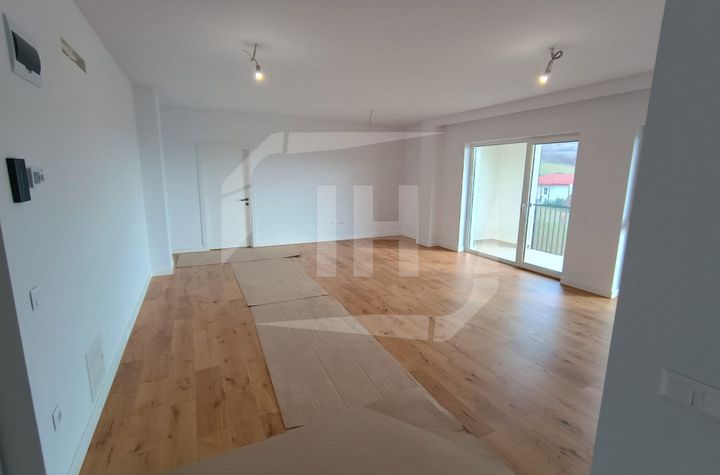 Apartament 3 camere de vanzare CLUJ-NAPOCA - Cluj anunturi imobiliare Cluj