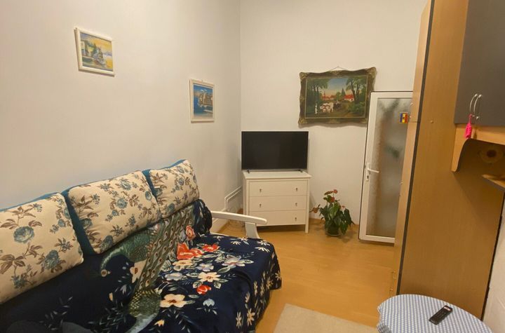 Apartament 3 camere de vanzare ARMENEASCA - Bucuresti anunturi imobiliare Bucuresti
