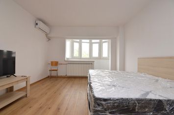 Garsonieră de inchiriat VITAN - Bucuresti anunturi imobiliare Bucuresti