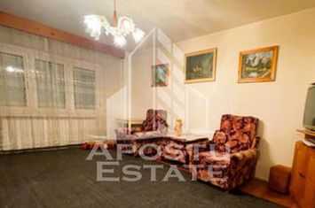 Apartament 3 camere de vanzare MIRON COSTIN - Arad anunturi imobiliare Arad