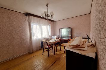 Apartament 3 camere de vanzare BISTRITA LAC - Bacau anunturi imobiliare Bacau