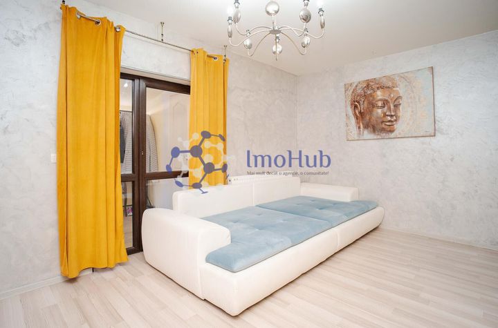 Rond Mall Moldova, 3 camere, curte si loc de parcare! anunturi imobiliare Iasi
