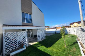 Vilă - 3 camere de vanzare TARGU-JIU - Gorj anunturi imobiliare Gorj