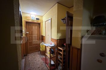 Apartament 3 camere de vanzare CALEA BUCURESTI - Dolj anunturi imobiliare Dolj