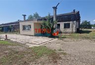 230.000 €, Spațiu industrial