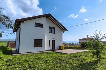 Casă - 5 camere de vanzare SIBIU - Sibiu anunturi imobiliare Sibiu