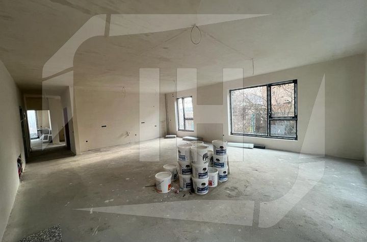 Apartament 4 camere de vanzare CLUJ-NAPOCA - Cluj anunturi imobiliare Cluj