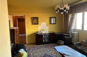 Apartament 3 camere de vanzare COMPLEX STUDENTESC - Timis anunturi imobiliare Timis