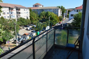 Apartament 2 camere, Rogerius, zona Lacul Rosu anunturi imobiliare Bihor