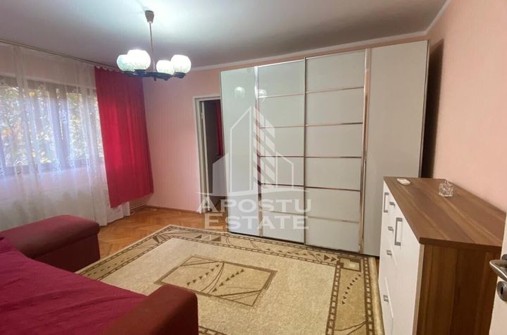 Apartament 2 camere, centrala proprie,semidecomandat, zona Dacia anunturi imobiliare Timis