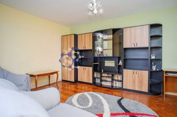 Apartament 3 camere Podu Ros/ Ideal pentru locuit si investitie anunturi imobiliare Iasi