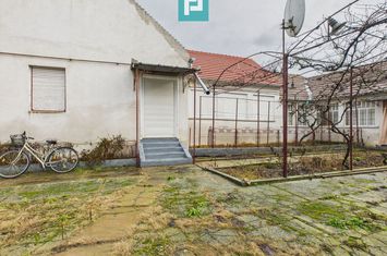 Casă cu 4 camere în Nădab anunturi imobiliare Arad
