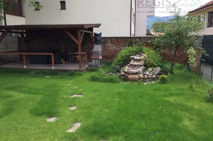 Casă - 5 camere de inchiriat CENTRAL - Brasov anunturi imobiliare Brasov
