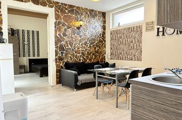 Apartament central cu 3 camere in Oradea anunturi imobiliare Bihor