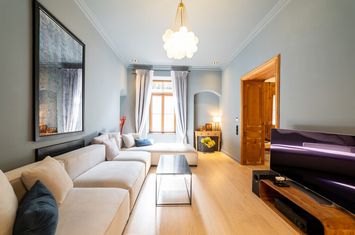 Boutique hotel 376 mp în centrul Kavala anunturi imobiliare Grecia