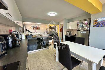 Penthouse cu 3 camere si 2 bai, mobilat si utilat in Giroc la asfalt. anunturi imobiliare Timis