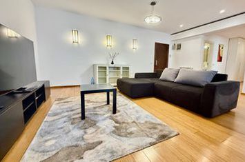 CHIRIE 4 CAMERE CU GRADINA DE 95 MP, ZONA PIPERA anunturi imobiliare Bucuresti