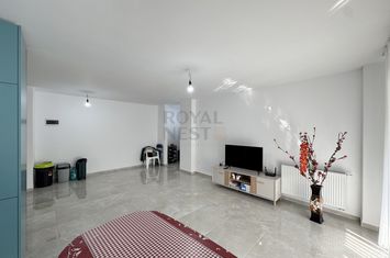 COMISION 0! Apartament 3 camere Avantgarden3. 2 locuri de parcare anunturi imobiliare Brasov