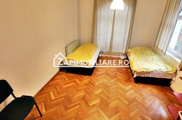 Cazare muncitori 10 camere,3 bucătării,5 băi,10.000 mp teren anunturi imobiliare Mures