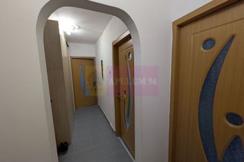 Apartament 2 camere, sector 6, Romancierilor, et.1/4, renovat anunturi imobiliare Bucuresti