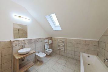 Vilă - 4 camere de vanzare BRESTEI - Dolj anunturi imobiliare Dolj