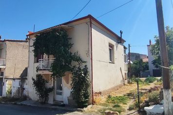 Casă două niveluri 143 mp în Νιγρίτα anunturi imobiliare Grecia