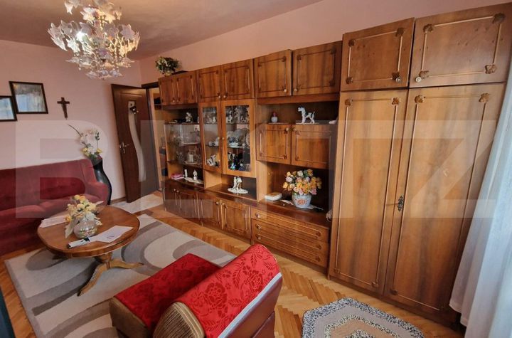 Apartament 3 camere de vanzare GIROCULUI - Timis anunturi imobiliare Timis