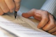 Impozitele din tranzacţii imobiliare s-au redus cu 64%