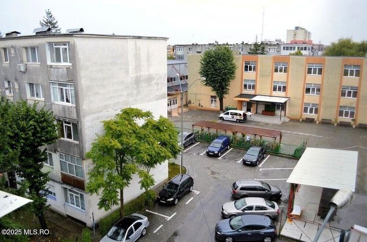 Exercitiu - Scoala Generala 16, apartament 2 camere, 53 mp anunturi imobiliare Arges