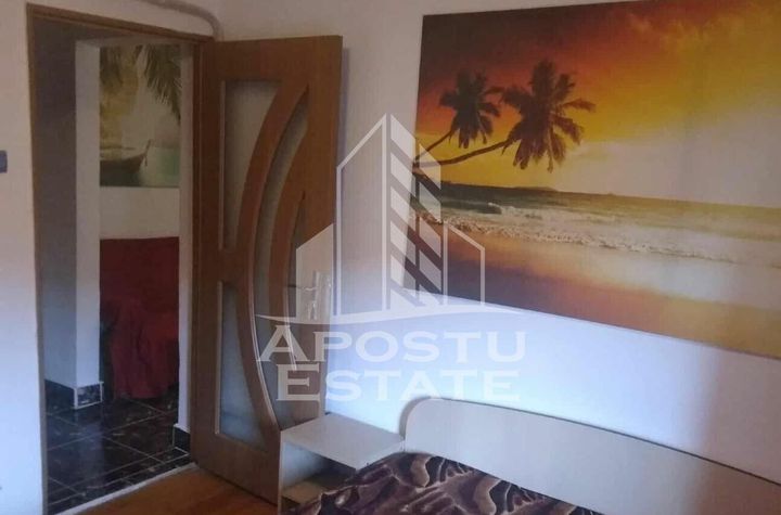 Apartament 3 camere ,semidecomandat ,Lipovei anunturi imobiliare Timis