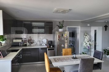 Casă - 3 camere de vanzare ORADEA - Bihor anunturi imobiliare Bihor