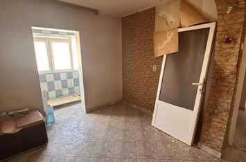 APARTAMENT 3 CAMERE - NAVODARI anunturi imobiliare Constanta