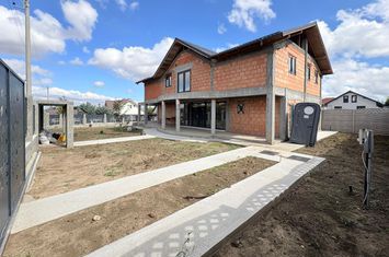 Vilă - 6 camere de vanzare VALU LUI TRAIAN - Constanta anunturi imobiliare Constanta