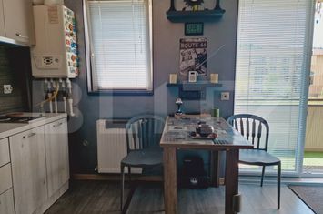 Apartament 2 camere de vanzare FLORESTI - Cluj anunturi imobiliare Cluj