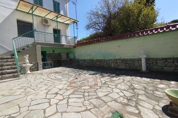 Casă 3 niveluri, 180 mp, teren 113 mp — Pentapoli anunturi imobiliare Grecia