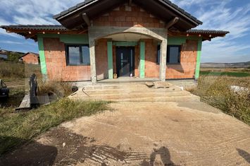 Casă - 3 camere de vanzare ALBA IULIA - Alba anunturi imobiliare Alba