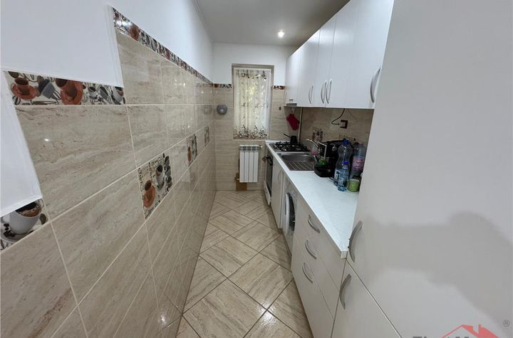 Apartament 2 camere de vanzare SUD - Vrancea anunturi imobiliare Vrancea